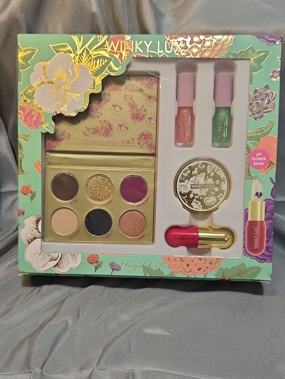 WINKY LUX "The Royal Collection"